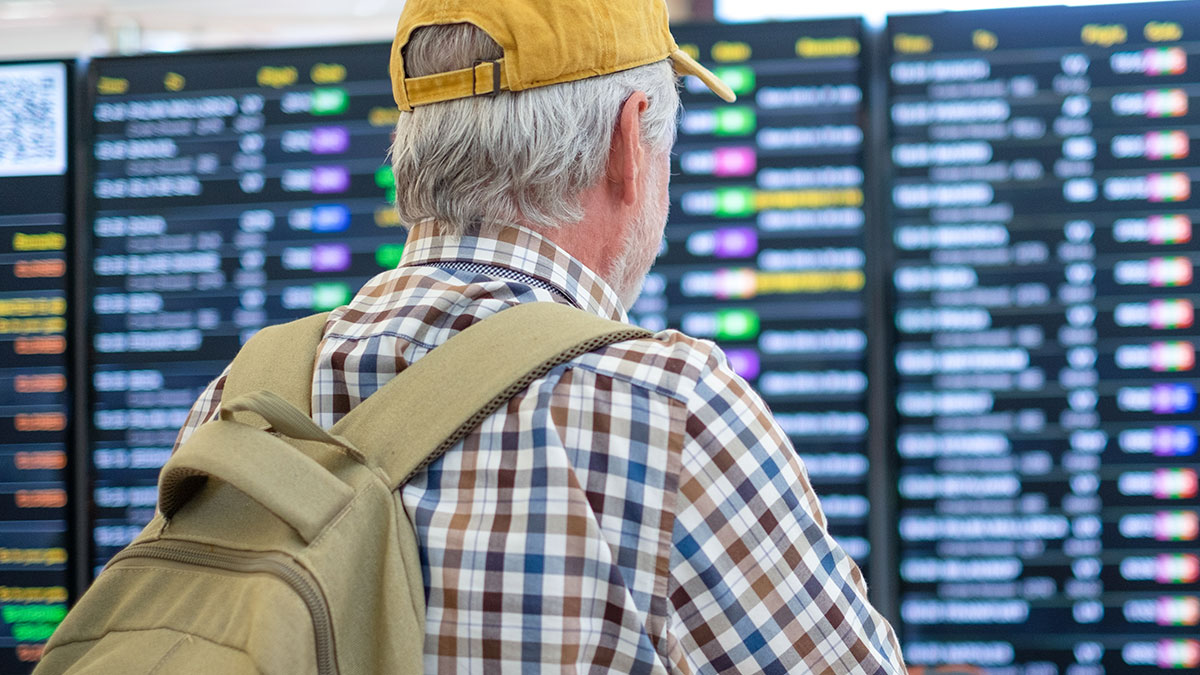 “Boomer Yells At The Gate Agent, Gets To Wait For Hours”